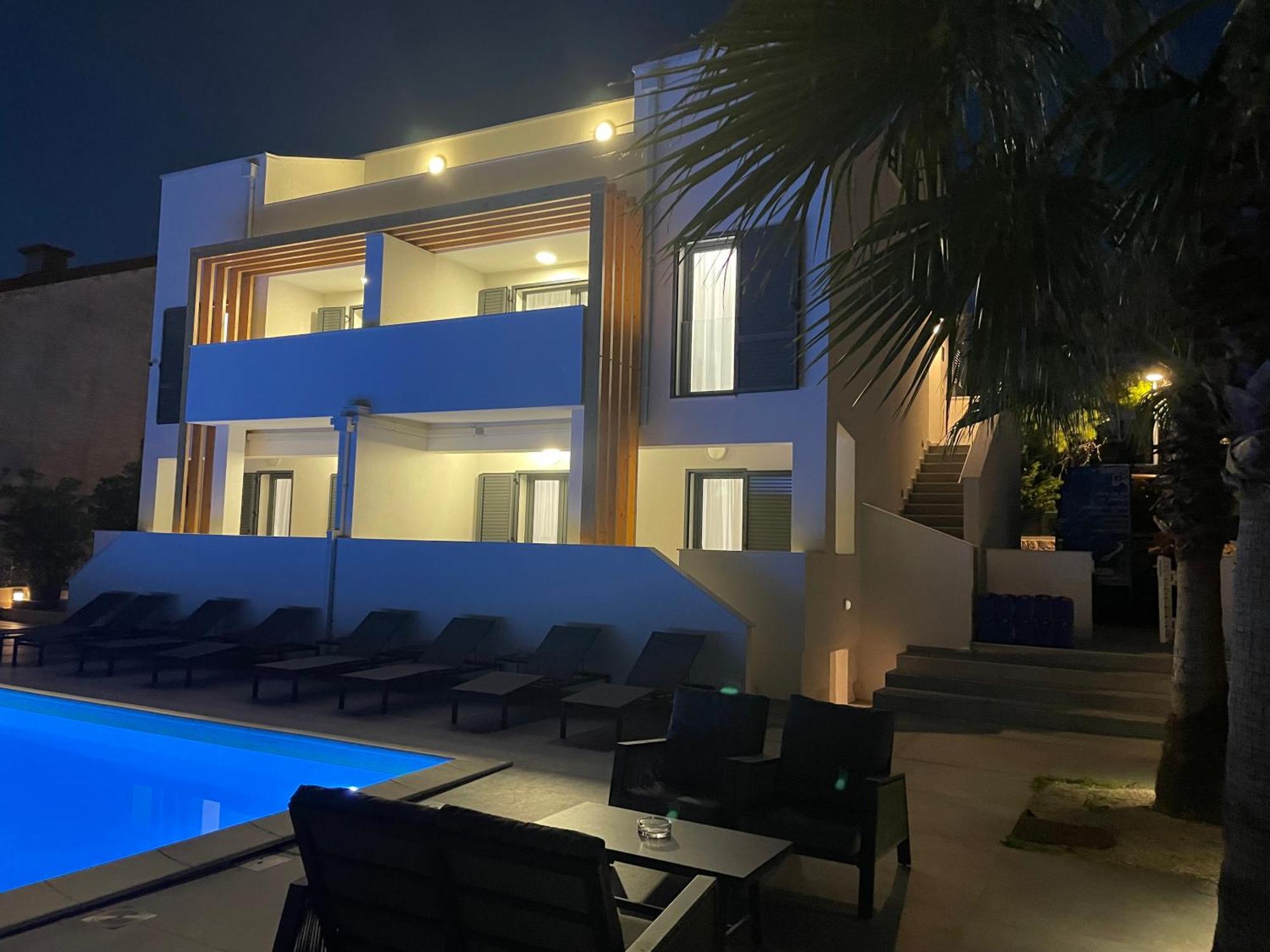Villa Aquamarine Apartments Novalja Exteriör bild